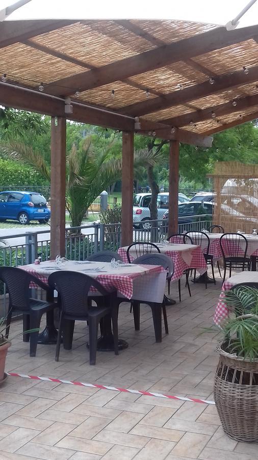 La Campagnola Trattoria Con Alloggio Misano Adriatico Exterior foto
