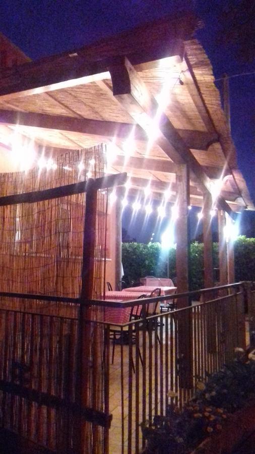 La Campagnola Trattoria Con Alloggio Misano Adriatico Exterior foto
