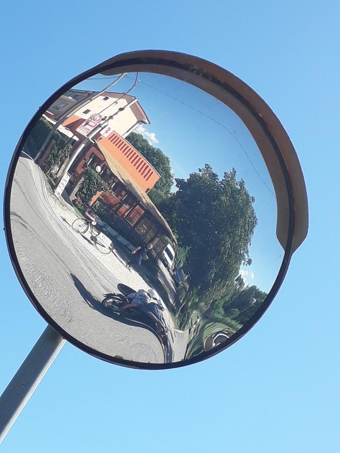 La Campagnola Trattoria Con Alloggio Misano Adriatico Exterior foto